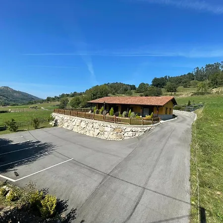 Fuente La Pipa Avín